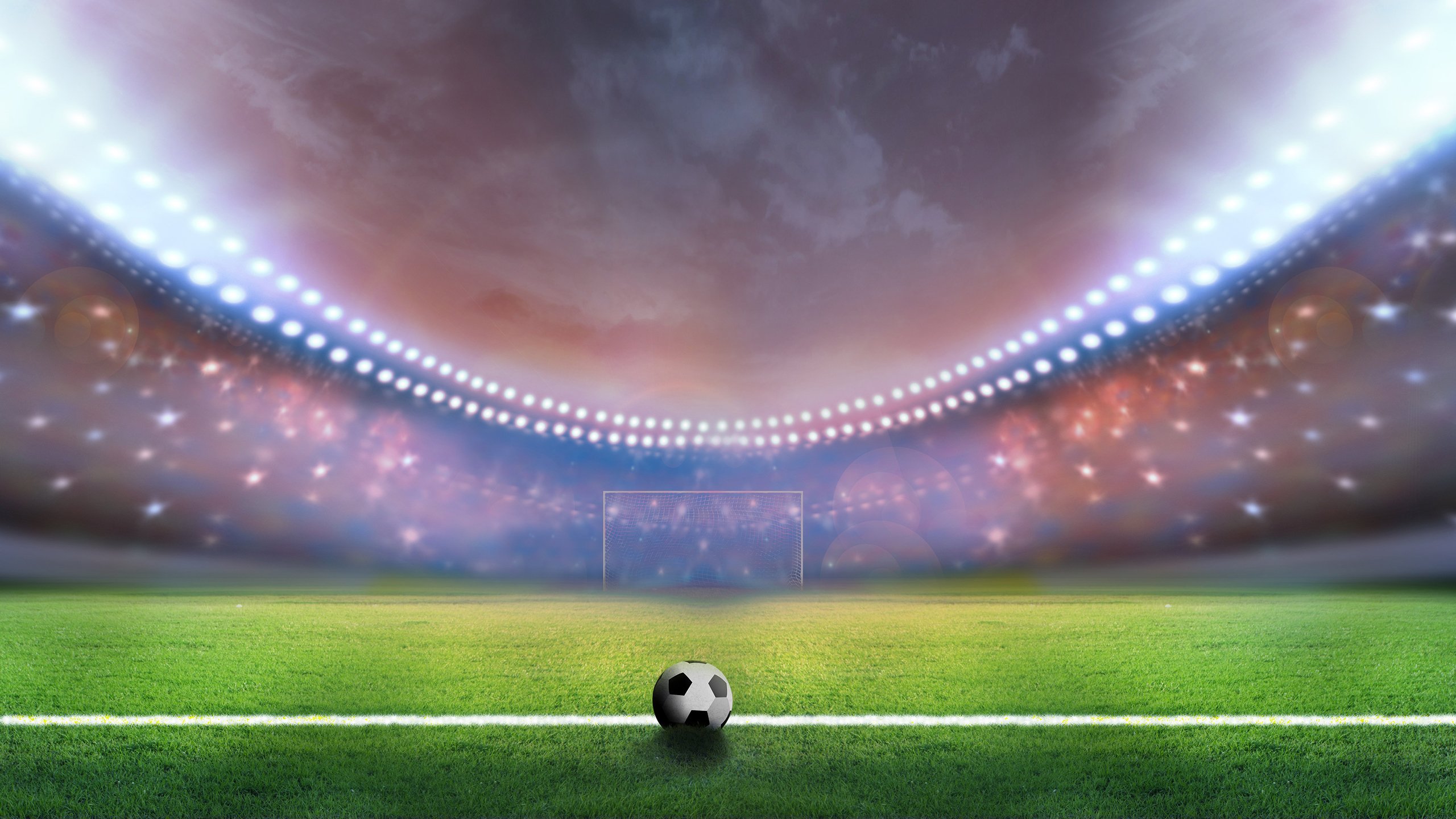 FIFA官方足球-沸腾之夜！姆巴佩跨界首秀引爆快船主场，战术革新亮眼全场